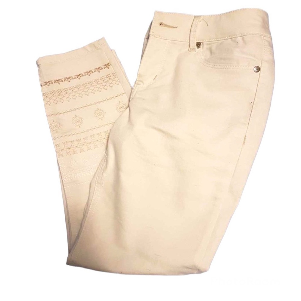 Seven7 Ladies Hi-rise White Legging Jeans XS Size 2